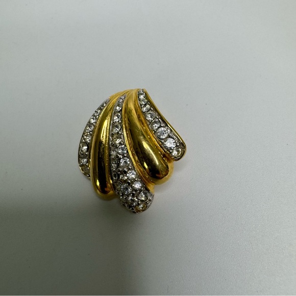 Joan Rivers Shell Pendant Gold Plated Crystal Pave - Picture 3 of 11